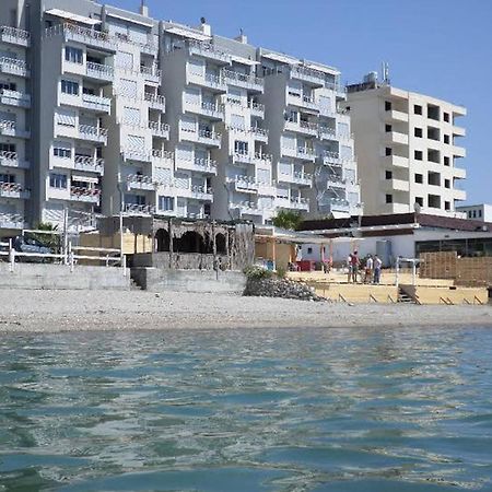 Home Sweet Home By The Sea - 060 Durres Bagian luar foto