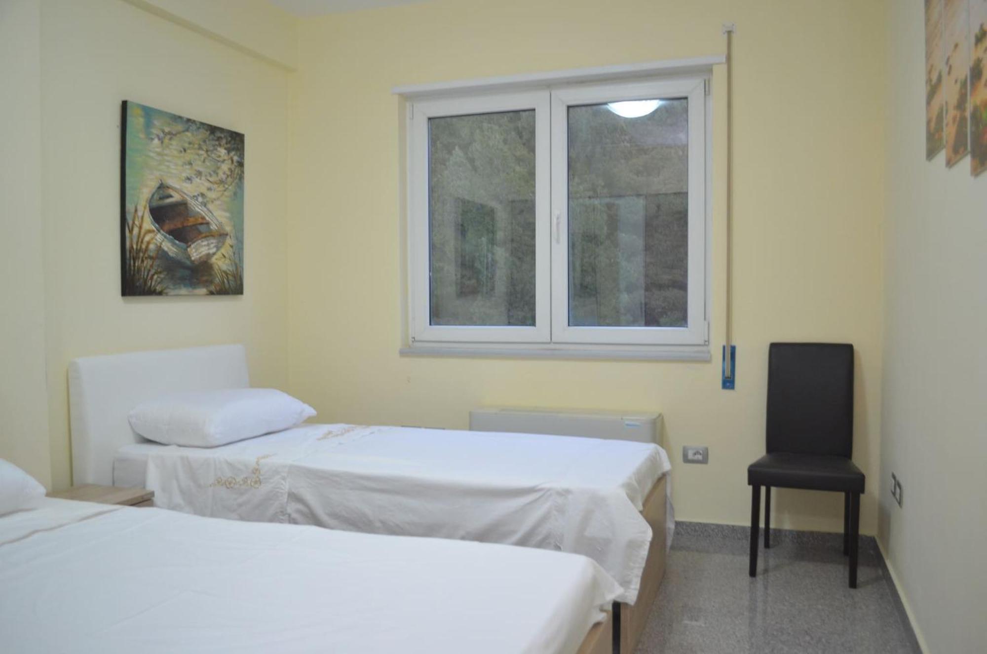 Home Sweet Home By The Sea - 060 Durres Bagian luar foto