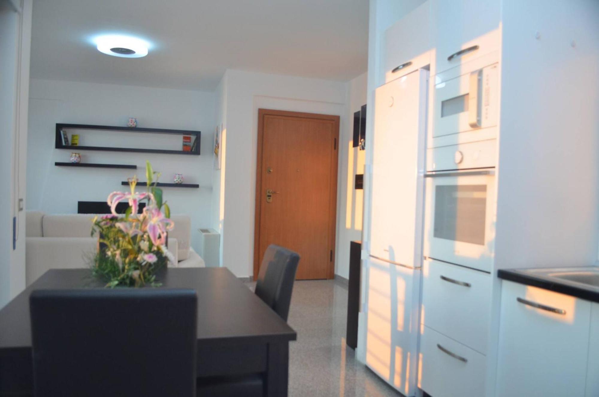 Home Sweet Home By The Sea - 060 Durres Bagian luar foto