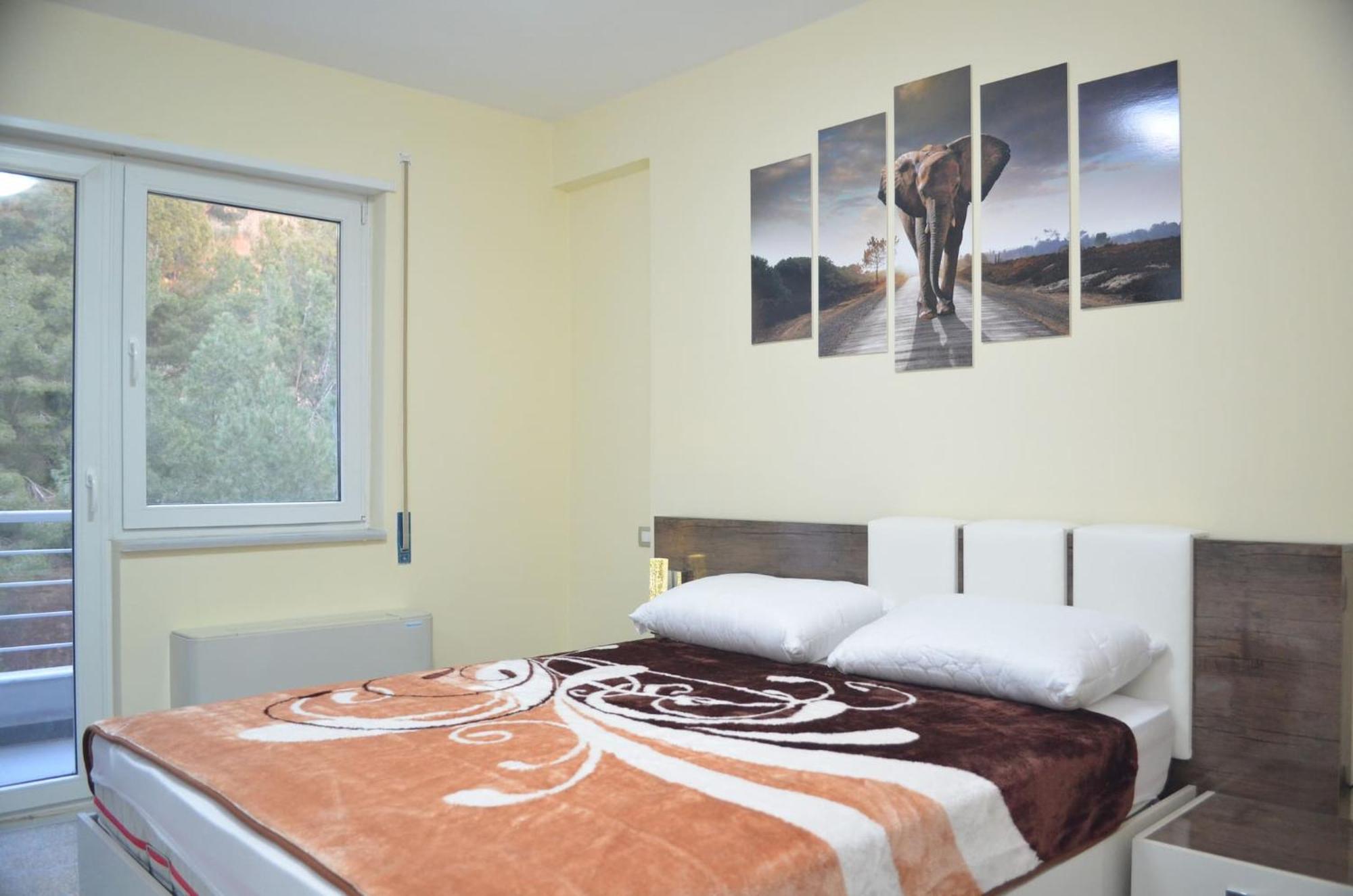 Home Sweet Home By The Sea - 060 Durres Bagian luar foto
