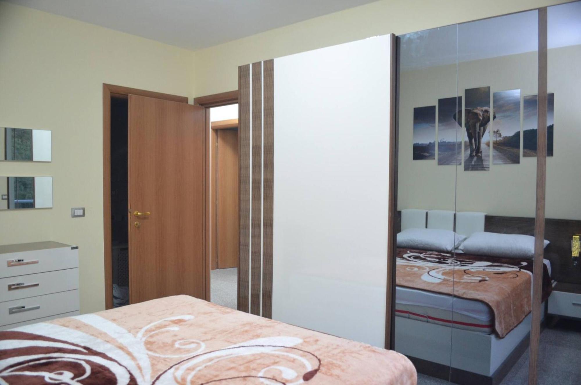 Home Sweet Home By The Sea - 060 Durres Bagian luar foto